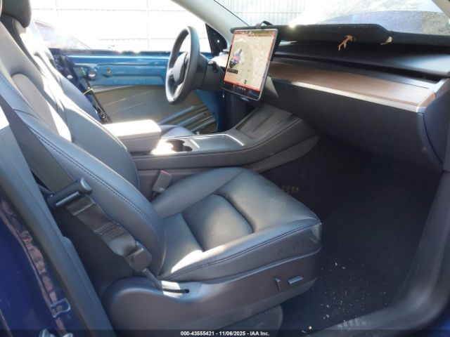 2023 TESLA MODEL Y 7SAYGAEE2PF606763 Photo 4
