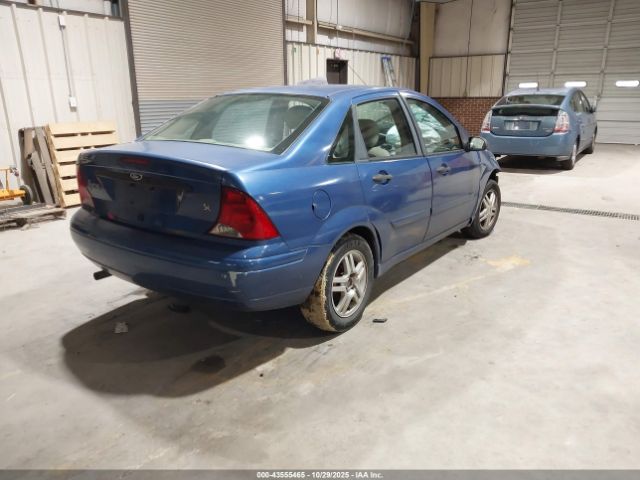 2003 FORD FOCUS 1FAFP34P73W231726 Photo 3