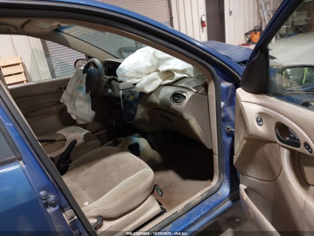 2003 FORD FOCUS 1FAFP34P73W231726 Photo 4