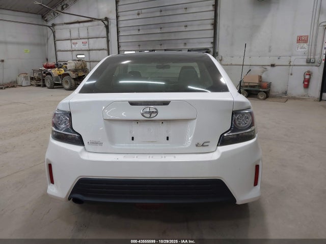 43555599 :رقم المزاد ، JTKJF5C74E3083276 vin ، 2014 Scion Tc مزاد بيع