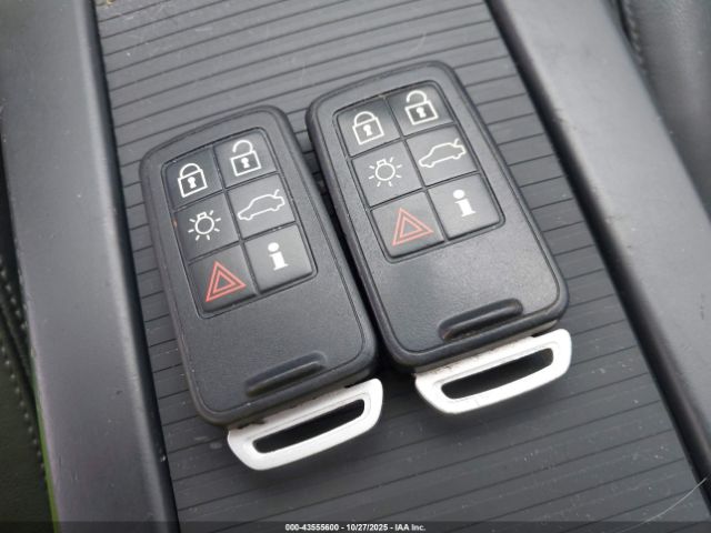 2015 VOLVO XC60 YV440MDB7F2613618 Photo 10