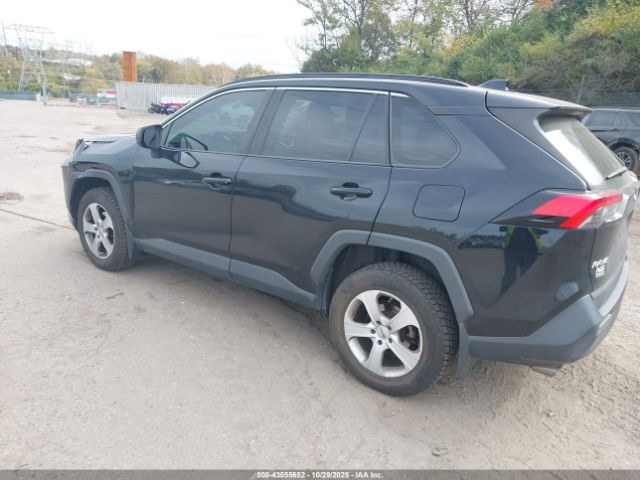 2020 TOYOTA RAV4 2T3F1RFV2LW093974 Photo 2