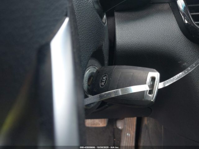 2020 KIA OPTIMA 5XXGT4L3XLG444251 Photo 10