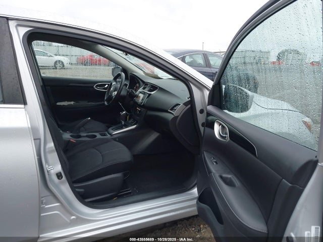 43555689 :رقم المزاد ، 3N1AB7AP6JY261808 vin ، 2018 Nissan Sentra Sv مزاد بيع