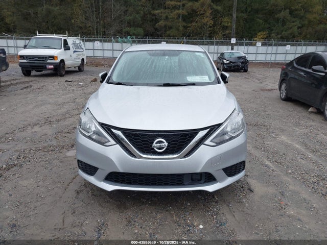 43555689 :رقم المزاد ، 3N1AB7AP6JY261808 vin ، 2018 Nissan Sentra Sv مزاد بيع