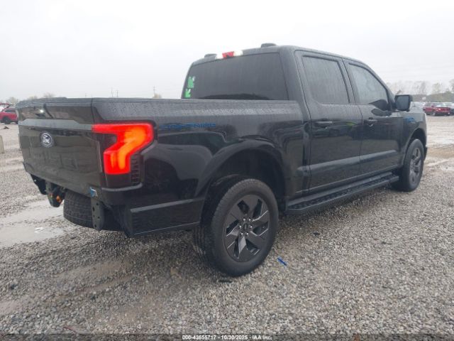 2024 FORD F-150 LIGHTNING 1FTVW3L72RWG21992 Photo 3