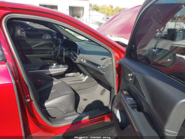 2024 CADILLAC LYRIQ 1GYKPTRK0RZ101715 Photo 4