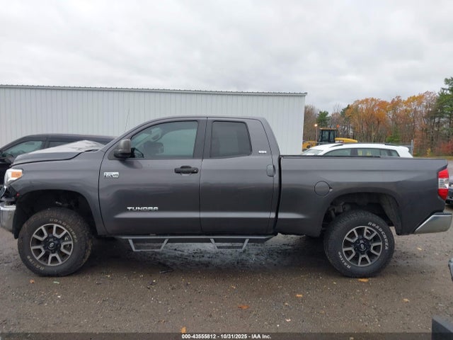 5TFUY5F14HX645289 Toyota Tundra Sr5 5.7l V8