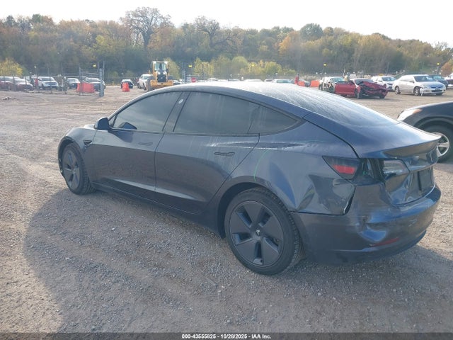 2022 TESLA MODEL 3 5YJ3E1EA6NF190207 Photo 2
