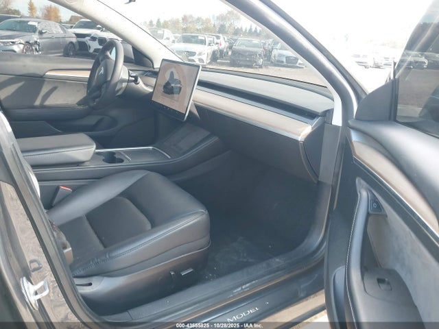 2022 TESLA MODEL 3 5YJ3E1EA6NF190207 Photo 4
