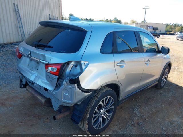 2018 MITSUBISHI OUTLANDER SPORT JA4AR3AW4JU002207 Photo 3