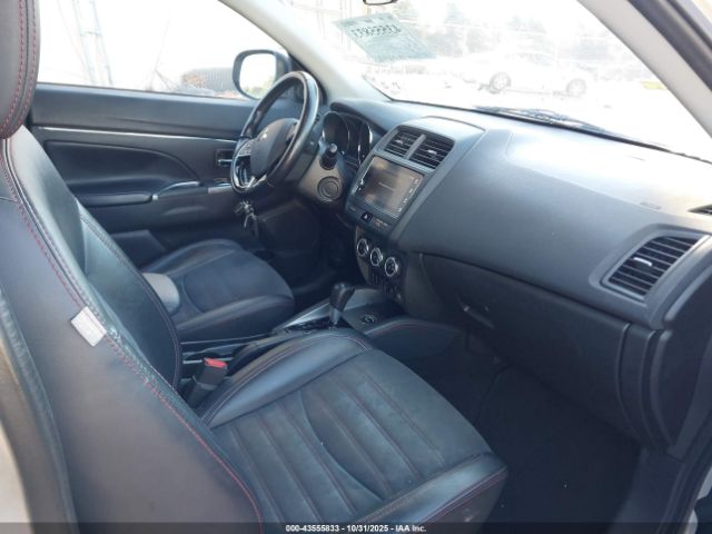 2018 MITSUBISHI OUTLANDER SPORT JA4AR3AW4JU002207 Photo 4