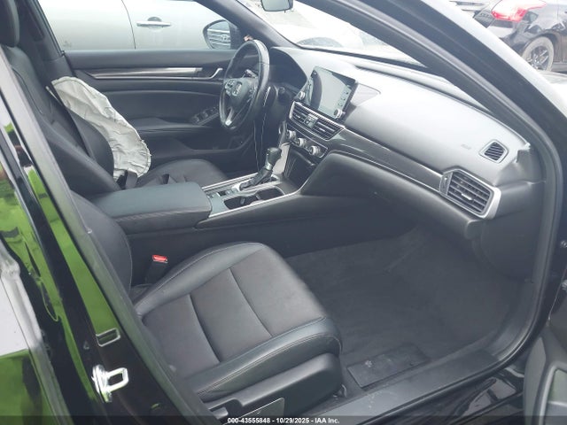 Продажа на аукционе авто 2022 Honda Accord Sport, vin: 1HGCV1F35NA039238, номер лота: 43555848