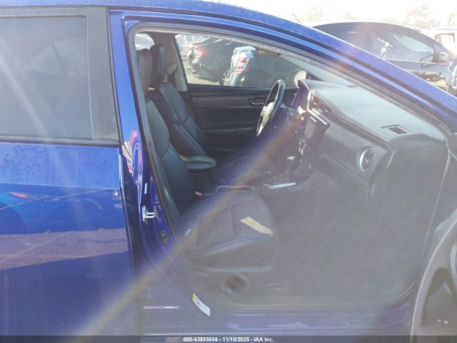 2018 TOYOTA COROLLA 5YFBURHE3JP787874 Photo 4