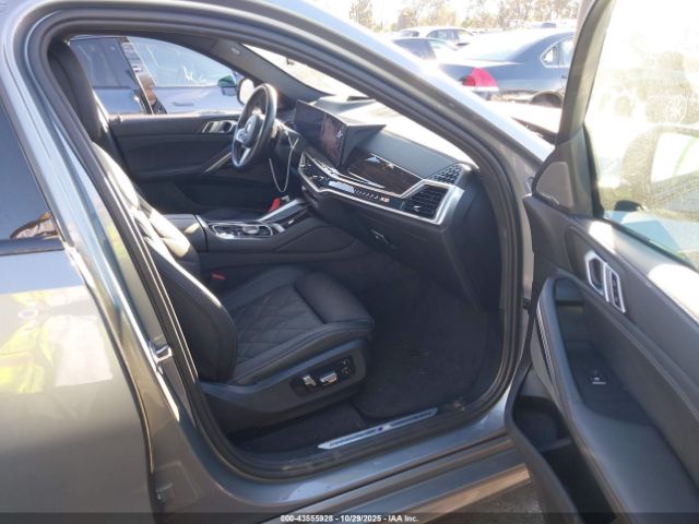 2025 BMW X6 5UX33EX02S9W72761 Photo 4