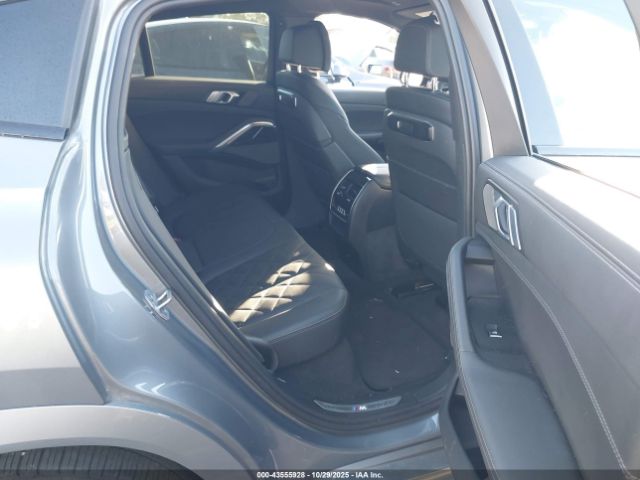 2025 BMW X6 5UX33EX02S9W72761 Photo 7