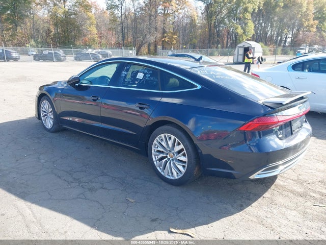 2020 AUDI A7 SPORTBACK WAUR2AF20LN004988 Photo 2