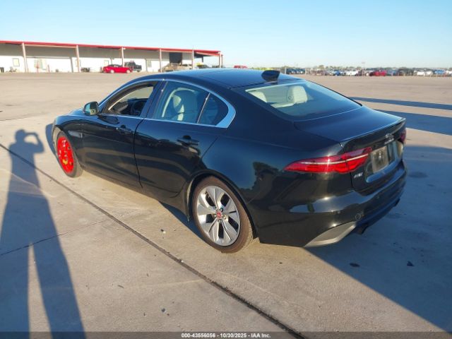 2020 JAGUAR XE SAJAJ4FX4LCP60790 Photo 2