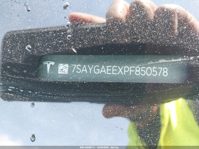 2023 TESLA MODEL Y 7SAYGAEEXPF850578 Photo 8