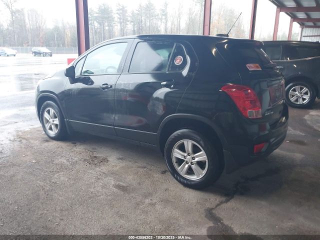 2021 CHEVROLET TRAX KL7CJNSB8MB321121 Photo 2