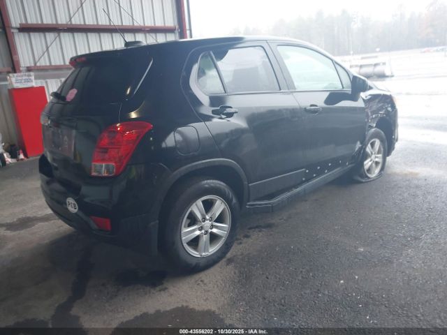 2021 CHEVROLET TRAX KL7CJNSB8MB321121 Photo 3