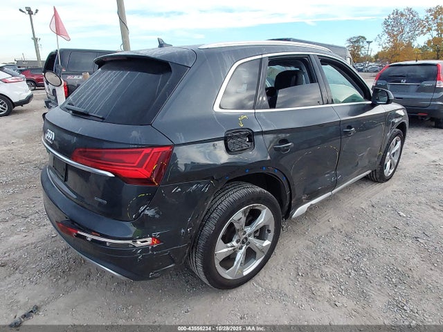 2021 AUDI Q5 WA1BAAFY6M2019651 Photo 3