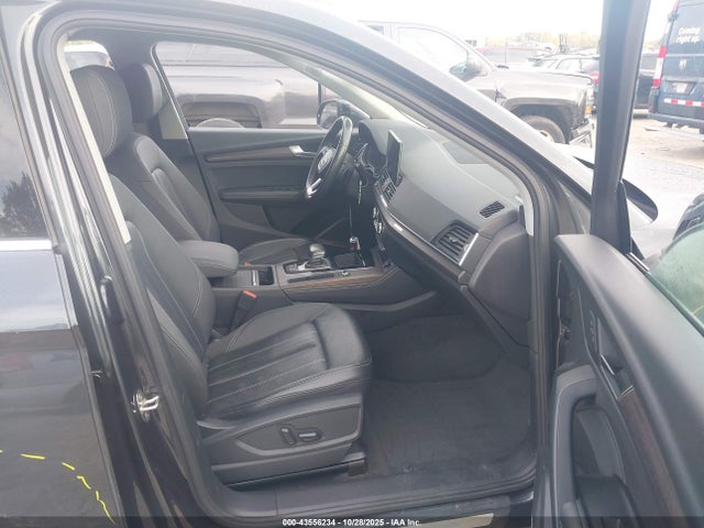 2021 AUDI Q5 WA1BAAFY6M2019651 Photo 4