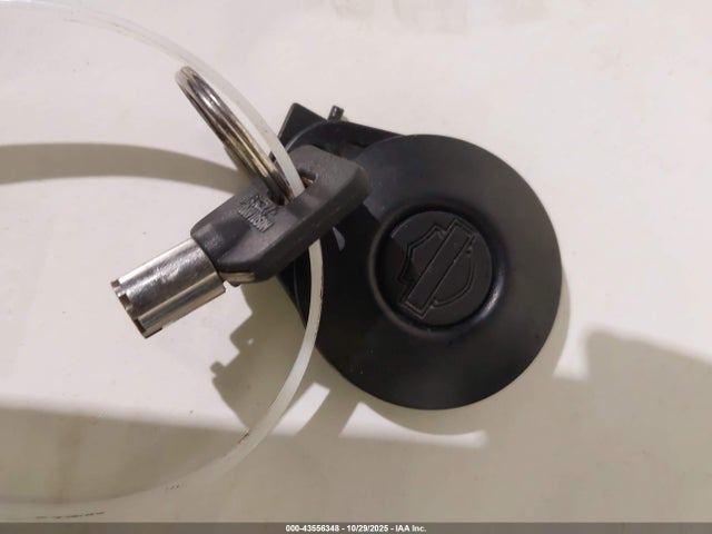 2006 HARLEY-DAVIDSON FLHTCI 1HD1FFW186Y614759 Photo 10