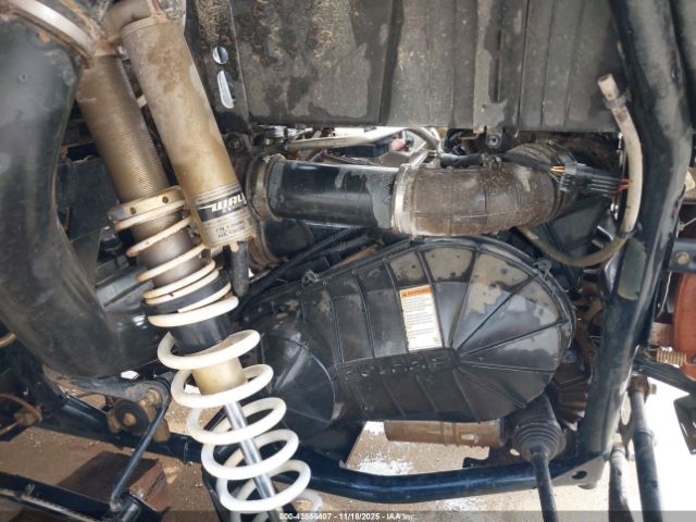 2023 POLARIS RZR 3NSN4K999PH432219 Photo 8