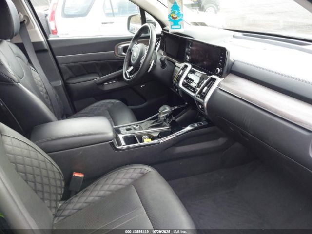 2021 KIA SORENTO 5XYRKDLF0MG015624 Photo 4