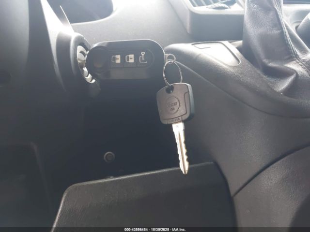 2017 RAM PROMASTER 1500 3C6TRVAG1HE520357 Photo 10