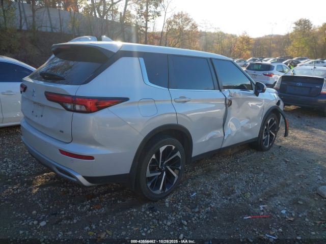 2024 MITSUBISHI OUTLANDER JA4J4VA83RZ047052 Photo 3