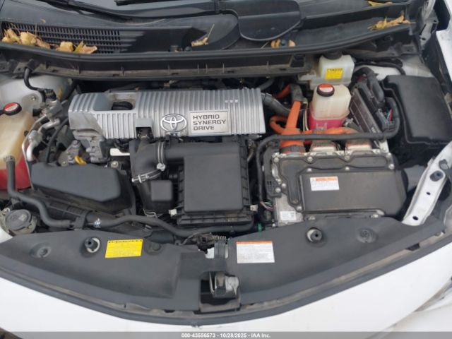 2015 TOYOTA PRIUS V JTDZN3EUXFJ022712 Photo 9