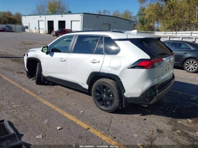 2023 TOYOTA RAV4 HYBRID JTM16RFV9PD112101 Photo 2