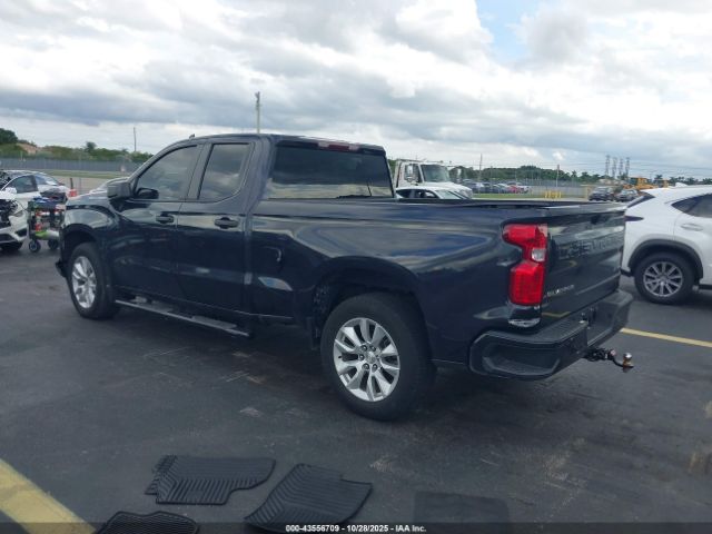 2022 CHEVROLET SILVERADO 1500 1GCRABEK7NZ518314 Photo 2