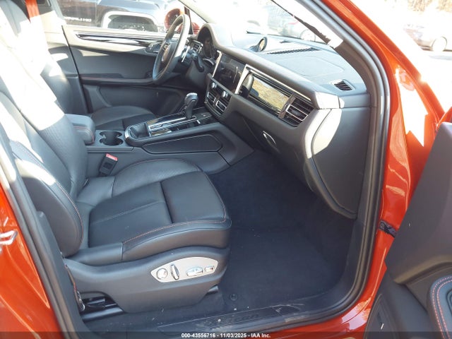 2024 PORSCHE MACAN WP1AA2A52RLB12848 Photo 4