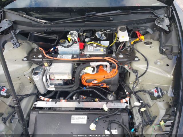 2025 TESLA MODEL 3 5YJ3E1EA0SF931995 Photo 9