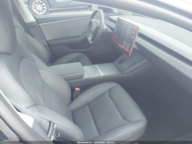 2025 TESLA MODEL 3 5YJ3E1EA0SF931995 Photo 4