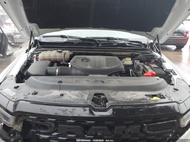 2025 RAM 1500 1C6SRFMP4SN640816 Photo 9