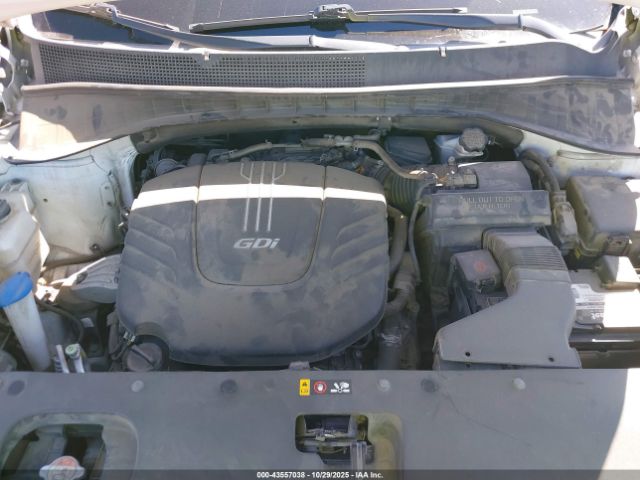 2018 KIA SORENTO 5XYPHDA5XJG365709 Photo 9