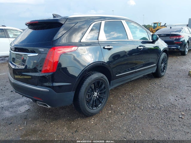 2017 CADILLAC XT5 1GYKNARS7HZ293062 Photo 3