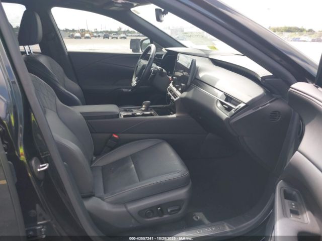 2023 LEXUS RX 350 JTJCHMAA1P2011346 Photo 4