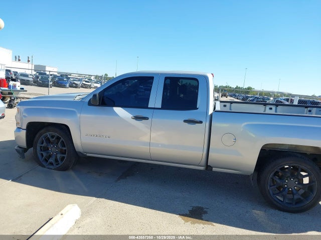 Продажа на аукционе авто 2017 Chevrolet Silverado 1500 Custom, vin: 1GCRCPEC2HZ283129, номер лота: 43557250