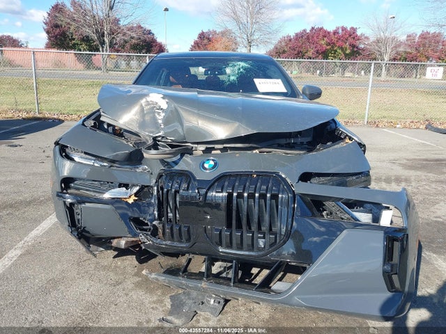 BMW I7 Xdrive60 2023 WBY53EJ08PCN65712 Image 12