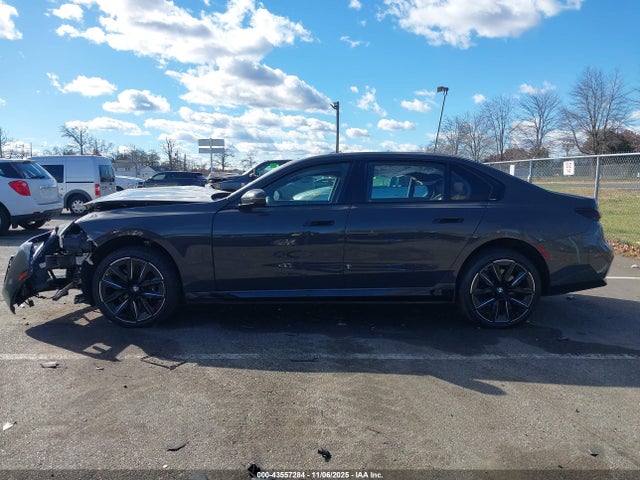 BMW I7 Xdrive60 2023 WBY53EJ08PCN65712 Image 14