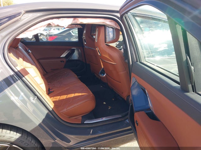2023 BMW I7 WBY53EJ08PCN65712 Photo 7