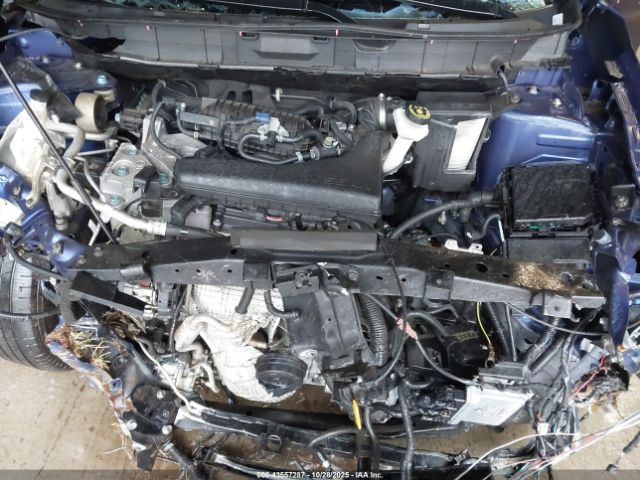 2018 NISSAN ROGUE KNMAT2MTXJP563805 Photo 9