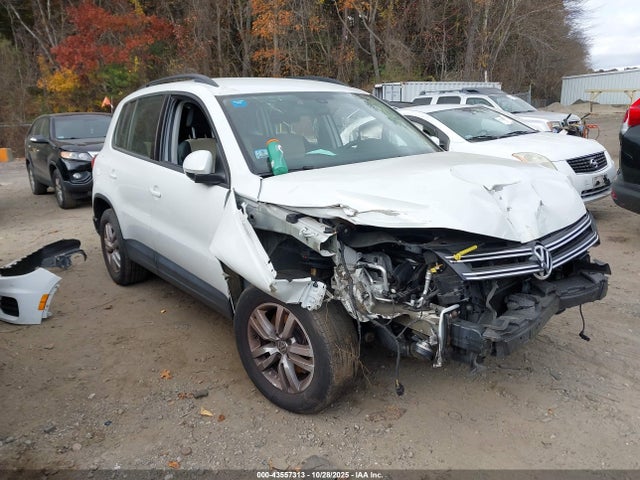 2016 VOLKSWAGEN TIGUAN WVGBV7AX1GW587407