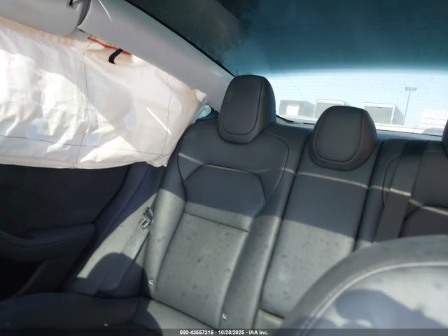 2024 TESLA MODEL 3 5YJ3E1EB9RF730809 Photo 7