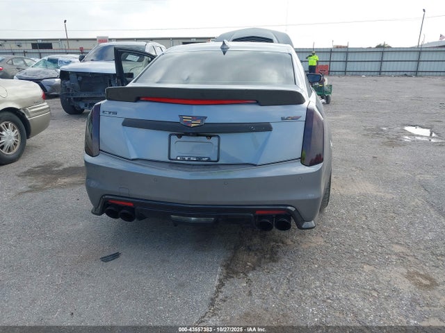 2018 CADILLAC CTS-V 1G6A15S64J0110005 Photo 5